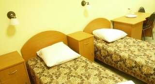 Отель Олимпийский Москва Односпальная кровать в общем номере с 4 кроватями-3